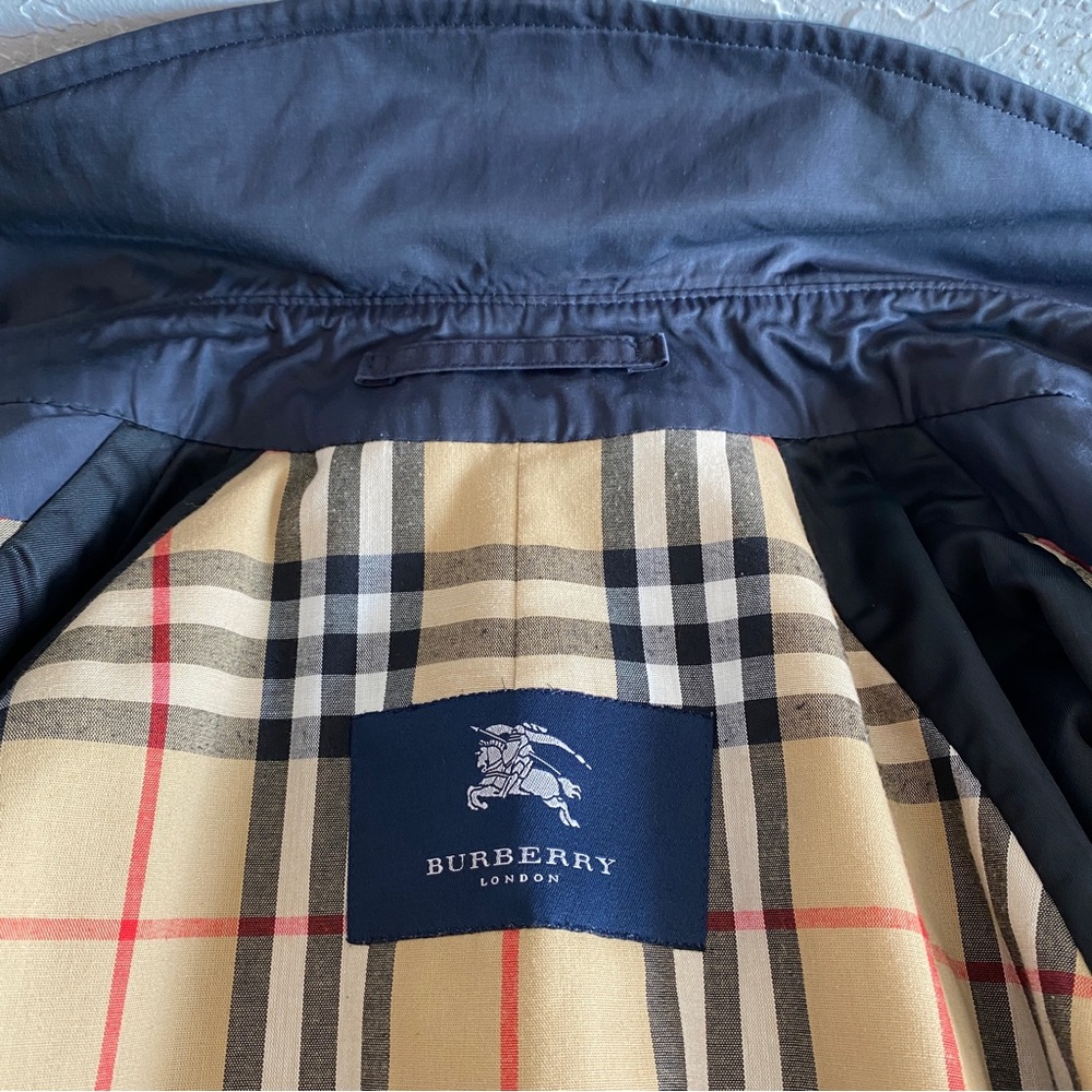 Burberry navy double breasted jacket - Picture 6 of 13